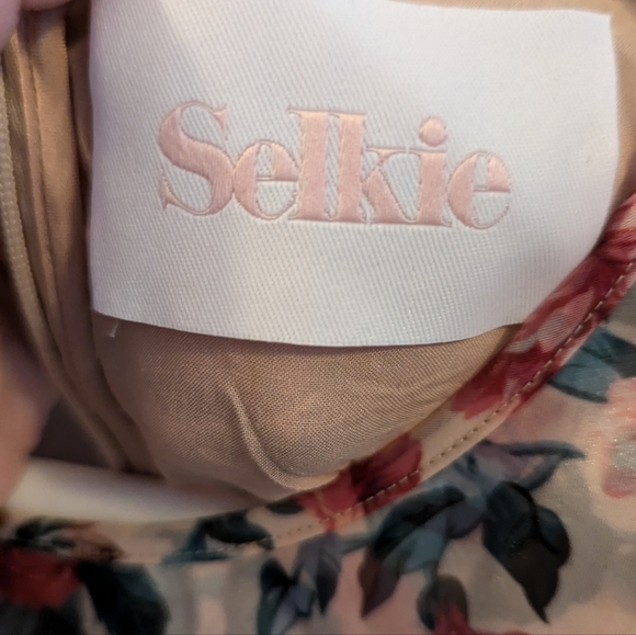 Selkie Babydoll Sleeper Grandma's Couch Print NWOT - Picture 2 of 2